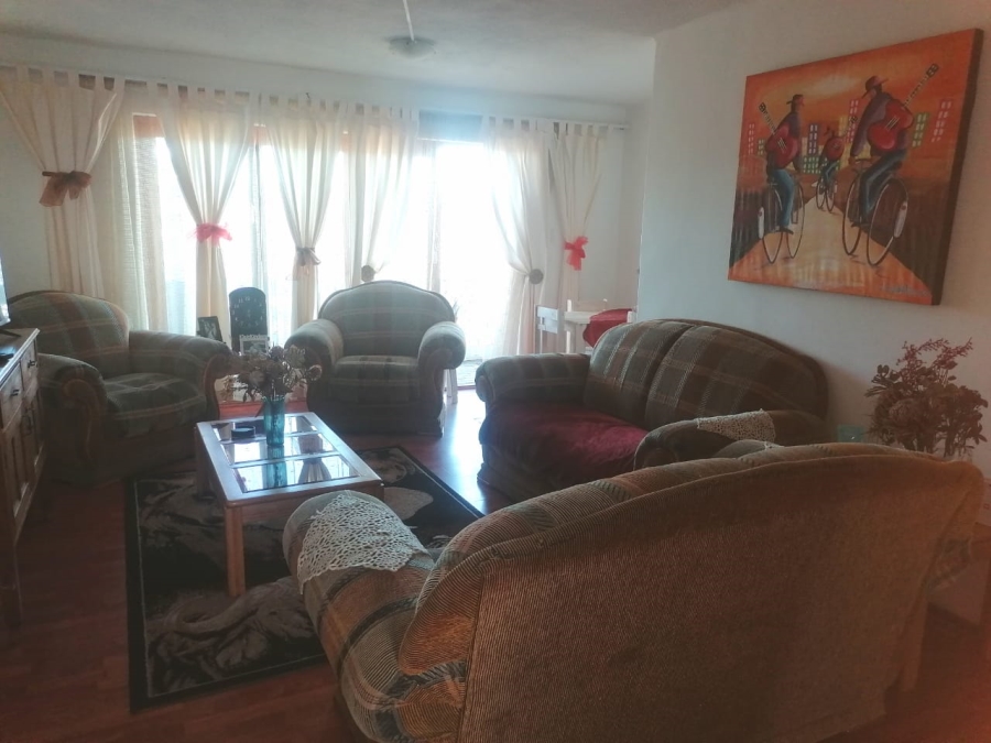 2 Bedroom Property for Sale in Beacon Bay Eastern Cape